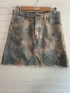 Easel tie-dye Frayed Hem Blue Jean Denim Skirt Women’s Size Medium - Picture 1 of 6