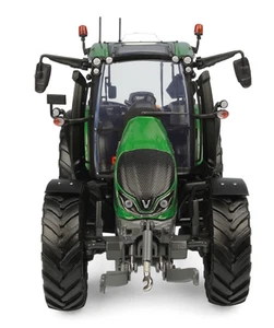 Universal Hobbies 6441 1:32 Ultra Green Valtra G135 Tractor Diecast Replica - Picture 1 of 1
