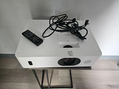 Maxell MC-WU5501 Collegiate Series WUXGA 5000 Lumen HD projector New Lamp - Image 1 of 4