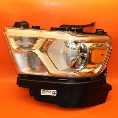 RAM 1500 FARO CONDUCTOR IZQUIERDO 2019 2020 2021 2022 2023 2024 P68316081AG OEM Foto 1 de 4