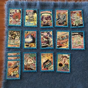 Lot Of 16 Glow Zone Space Oddbodz Cards - Picture 1 of 18