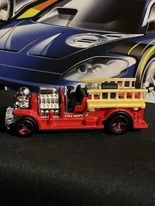 Hot Wheels Ol Number 5.5 Fire Truck 1:64 Red Diecast NM Cond Fire Engine - Picture 1 of 8