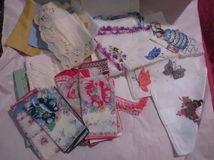Large Mix Lot of 44 Vtg Hankies Floral Print Embroidered Crochet Specialty - Picture 1 of 2