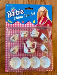 VTG 1994 CHILTON TOYS~13 PC MINIATURE CHINA TEA SET~BARBIE~NEW~FACTORY SEALED - Picture 1 of 3