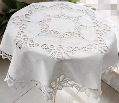 Elegante Toalha de Mesa de Algodão Redonda Bordado de Flor de Renda Batten Mão + 4 Guardanapos Grátis - Imagem 1 de 4