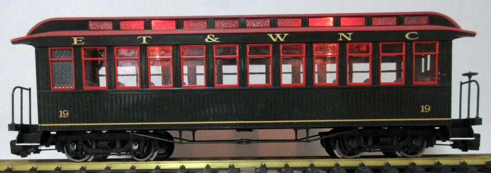 BACHMANN 89291 "L" JACKSON SHARP PASS. CAR (COACH ET & WNC) w/ METAL WHEELS - Image 1 of 4