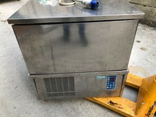 ABBATTITORE DI TEMPERATURA - CAPACITA' 5 TEGLIE POLIN - TEMPERATURA +3/-18-DIMEN