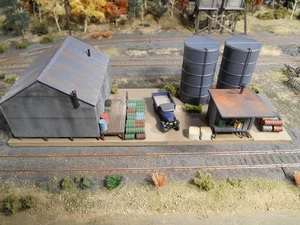 HO Minitanks individuell detailliert handbemalt Tanklager - Bild 1 von 5