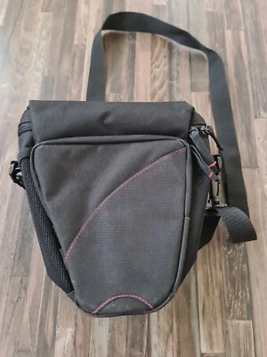 hama camera bag - Image 1 of 4