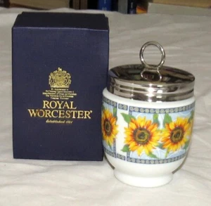 Royal Worcester Huevo Coddler Girasoles Tamaño King Hueso China Inglaterra NUEVO en Caja - Imagen 1 de 3