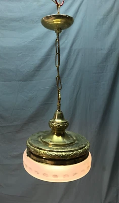 Lámpara de techo colgante de latón con textura globo de vidrio esmerilado 1675-23B de colección Foto 1 de 4