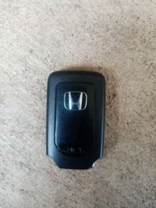 key fob Honda (original) (2011 2012 2013 2014 2015 2016 2017 2018) - Picture 1 of 2