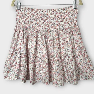 J. Marie Tiered Mini Skirt Women's M Ditsy Floral Smocked Waist Built In Shorts - Picture 1 of 6