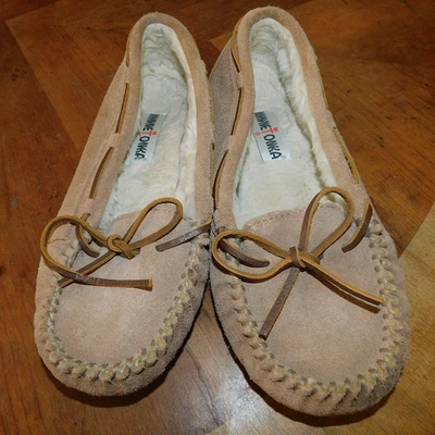Zapatos sin cordones Minnetonka para mujer talla 8 Cally gamuza piel sintética forrados 4052 Foto 1 de 4