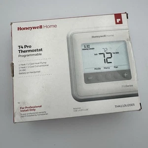 Honeywell T4 Pro Series Programmable Thermostat TH4110U2005 Tested w/ Batteries - Picture 1 of 14