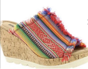 Minnetonka Womens York Multicolored Fringe Cork Platform Wedge Sandals Boho 6 - Picture 1 of 7