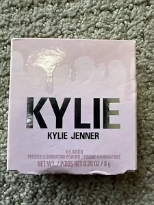 Kylie Jenner Kylighter Illuminating Pressed Powder - 060 Queen Drip New in Box - Picture 1 of 4