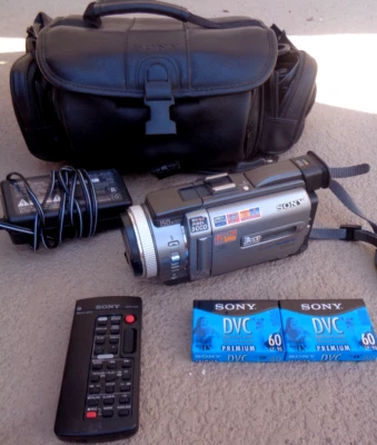 CÁMARA MINI DV SONY HANDYCAM DCR-TRV950 CON CAPTURA NOCTURNA AC + BATERÍA PROBADA FUNCIONA MIJ Foto 1 de 4