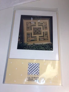 Liz Turner Diehl disegno punto croce XVI secolo giardino nodo inglese  - Foto 1 di 2