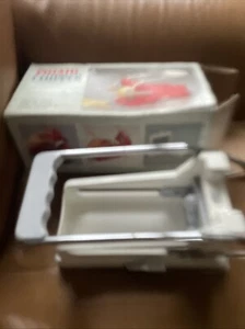 Bins French fry chipper by betterware boxed - Picture 1 of 13