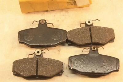 Juego Pastillas Freno Traseras VOLVO 760 780 1988-1990  Foto 1 de 3