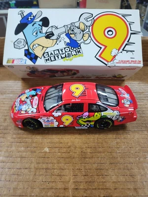 Ford Taurus 1998 Lake Speed #9 Cartoon Network escala 1:24 coche de stock Foto 1 de 2