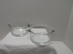 VINTAGE SET OF 2 GLASS CASSEROLE DISHES 2 CUP MADE IN MEXICO - Picture 1 of 3