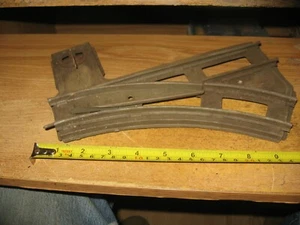 OLD AMERICAN FLYER TRAIN TRACK, {SWITCH WITH MANUAL CONTROLLER} - Picture 1 of 3
