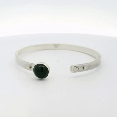 Brazalete de plata de ley de piedra negra (C31021749) Foto 1 de 4