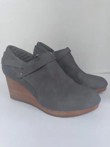 Stylish Gray Suede Wedge Ankle Boots with Wooden Heel Comfort Booties - Picture 1 of 7