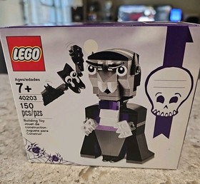 Lego  Halloween Vampire & Bat New Sealed