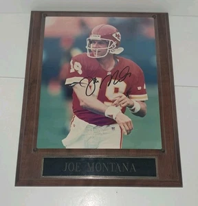 Joe Montana Kansas City Chiefs Autographed Signed 13x11x1 Plaque Photo 8x10 - Picture 1 of 3