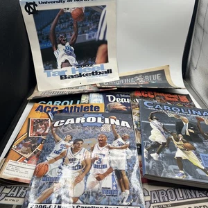 UNC North Carolina Basketball Magazin Lot Zeitungen Programme Zeitpläne Tarheel - Bild 1 von 11