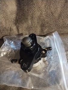 Fuel Pump For Yamaha 8V-24410-00-00 880890T1 4 Stroke 75hp 90hp Engine - Picture 1 of 5
