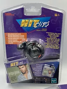 HASBRO Tiger 2002 HIT CLIPS Micro Music Player NEUF ENRIQUE IGLESIAS « HERO » - Photo 1/2