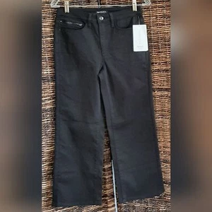 NWT Athleta Pants Womens 4 Black Flex Kick Flare Jeans Stretchy Capsule Neutral - Picture 1 of 10