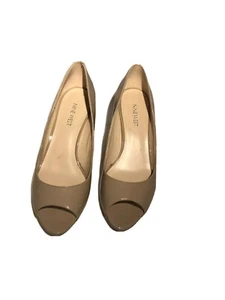 Nine West Open Toe Taupe Beige Heels 8M Patent - Picture 1 of 6