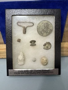 Civil War Relics/Artifacts Excavated from Battlefields & Campsites Display Case - Picture 1 of 8