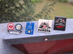 Eintracht Frankfurt Pin Fussball Sammlung Anstecker Für Kutte Jacke Mütze Schal - Bild 1 von 2