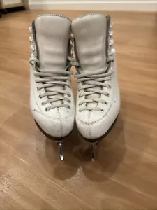 Professionelle Wifa-Schlittschuhe EU30 - Bild 1 von 8