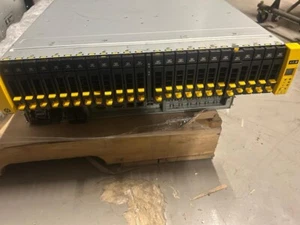 HP 3PAR QR490-63001 SAS HDD St Array w/ 2x QR511-63001 Con. 9x 1.2TB 15 900GB - Picture 1 of 2