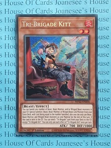 Tri-Brigade Kitt MP22-DE006 Prismatic Secret Rare Yu-Gi-Oh Karte 1. Auflage Neu - Bild 1 von 3
