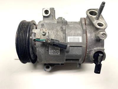 2020 2021 2022 2023 Cadillac CT4 2.0L AWD OEM AC A/C Compressor 84441370 - Image 1 of 4