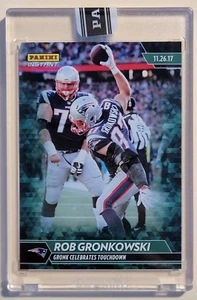 Rob Gronkowski 2017-18 Panini Instant Green #99 Gronk Spike! 3 von nur 10 - Bild 1 von 2
