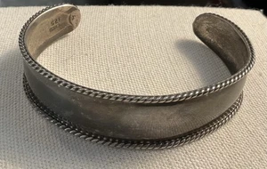 Vintage Sterling Silver Mexico Cuff Bracelet Fits Size 7” Rope Border Flexible - Picture 1 of 4