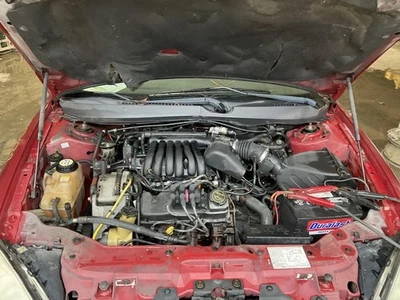 2003 Ford Taurus 3.0L Engine with 264K Miles; VIN 2 (8th digit), Flex Fuel  Foto 1 de 4