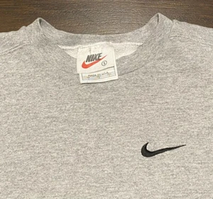 Vintage NIKE Crewneck Sweatshirt Kids Size S Essentials Gray White Tag USA MADE - Picture 1 of 4