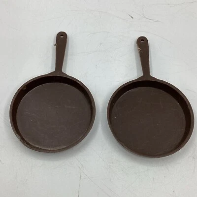 (2) De colección 1960’s Johnny West Vaquero Móvil Marrón Sartenes Grandes Equipo de Campo Foto 1 de 4