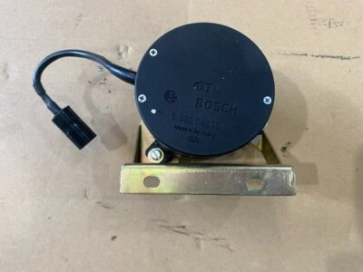 SENSOR ANTI ELEVACIÓN FERRARI 355 550 MARANELLO F355 456 167062 BOSCH 9 330 065 191 Foto 1 de 4