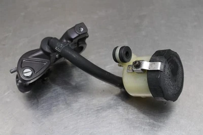 07-08 HONDA CBR600RR 600RR FRONT BRAKE MASTER CYLINDER 45510-MFJ-D01 Foto 1 de 4